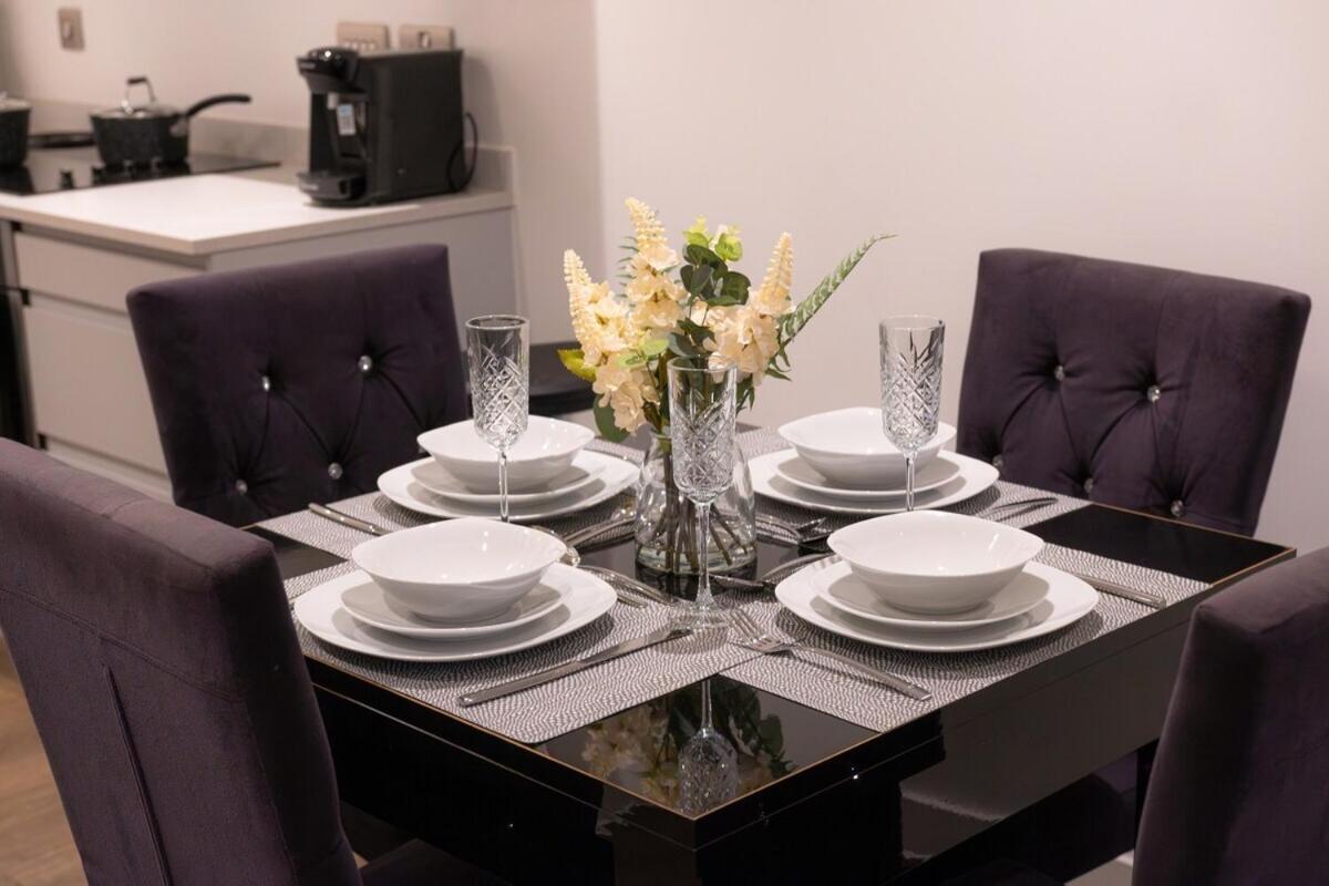 Luxury Mcr 2Bed,2Bath Apartment- Central Location! مانشستر المظهر الخارجي الصورة